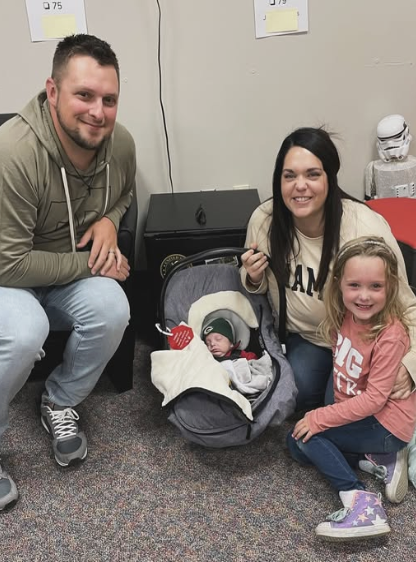 Kesley with his dad (Justin), mom (Molly) and big sister (Marlee)