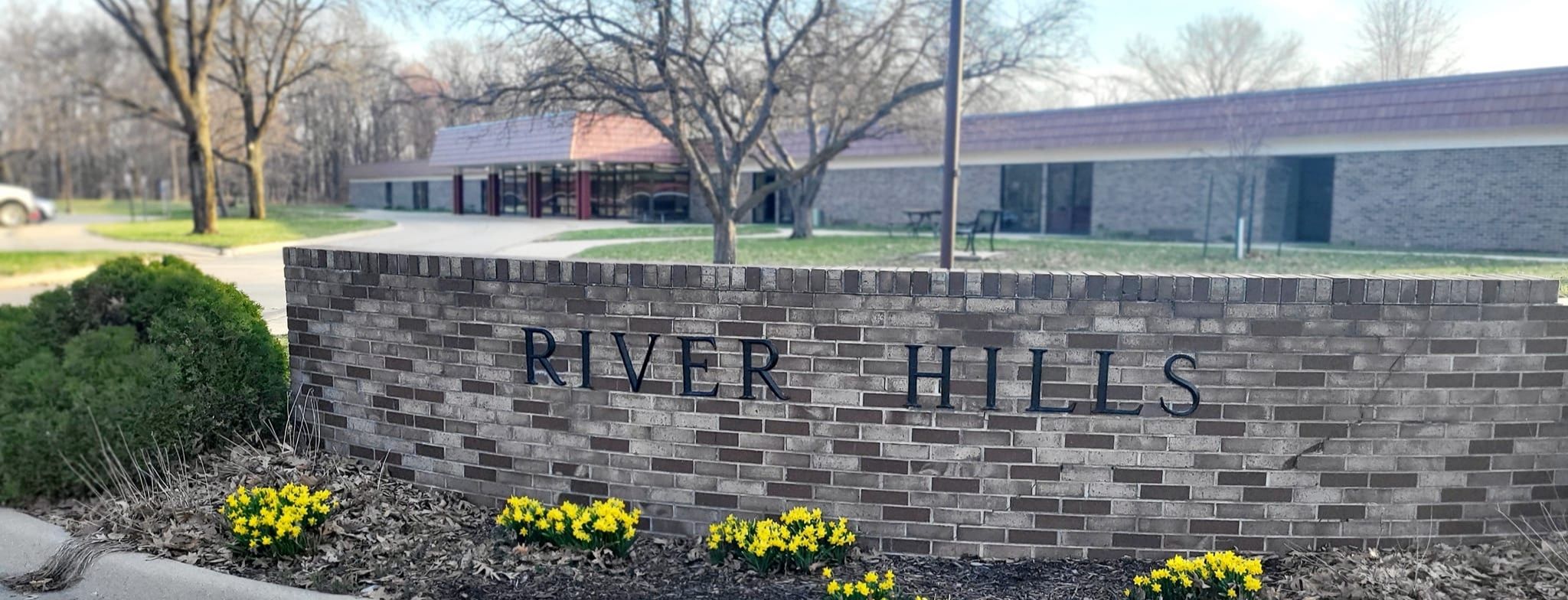 River Hills School - Cedar Falls