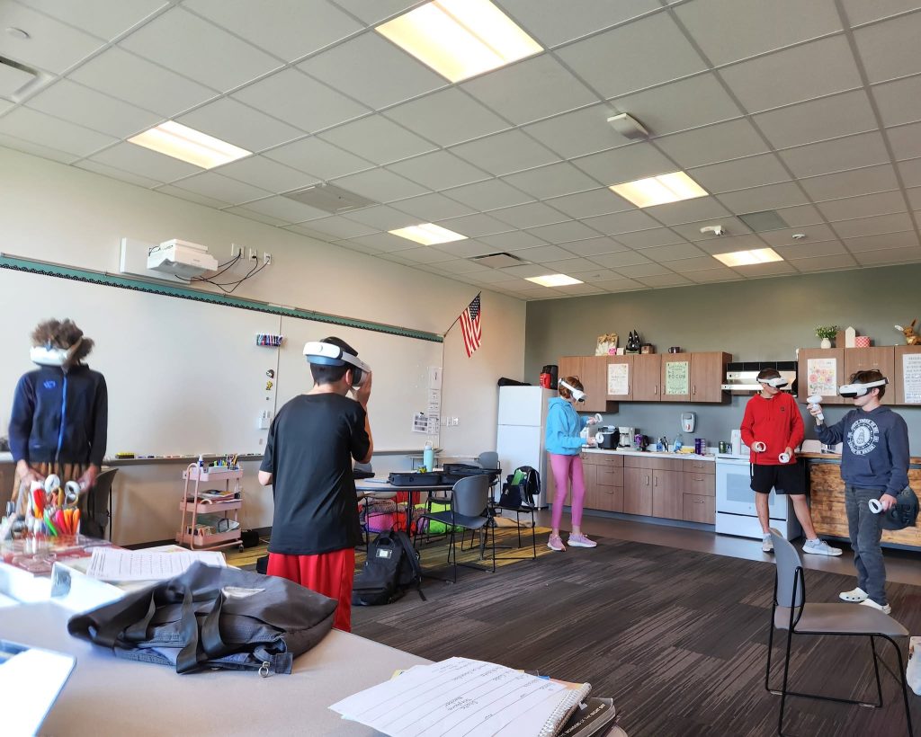 Virtual Reality classroom activity